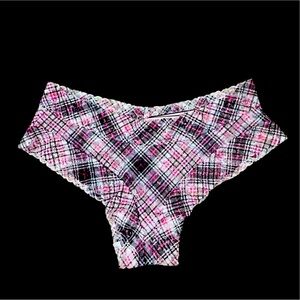 ❤️ VS Plaid Cheeky Panties